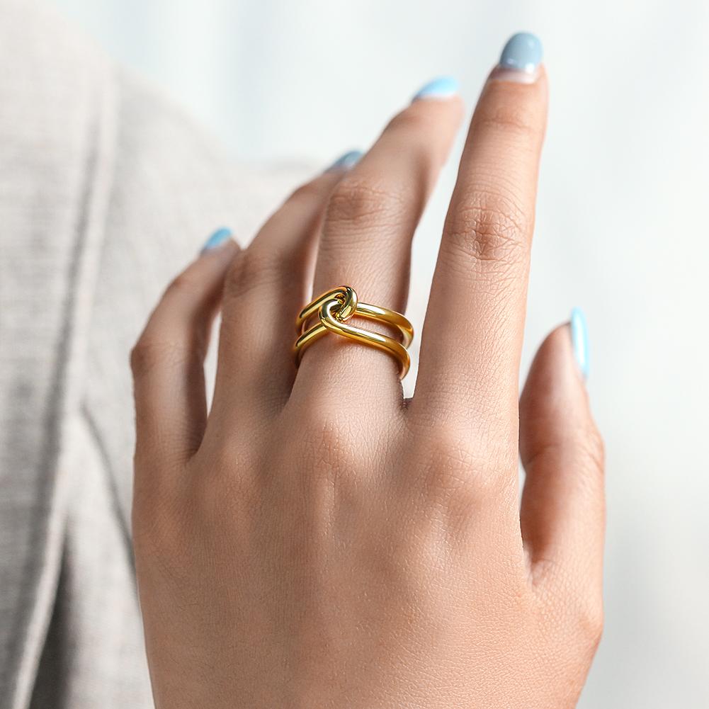 14K Gold Minimalist Interlocking Ring