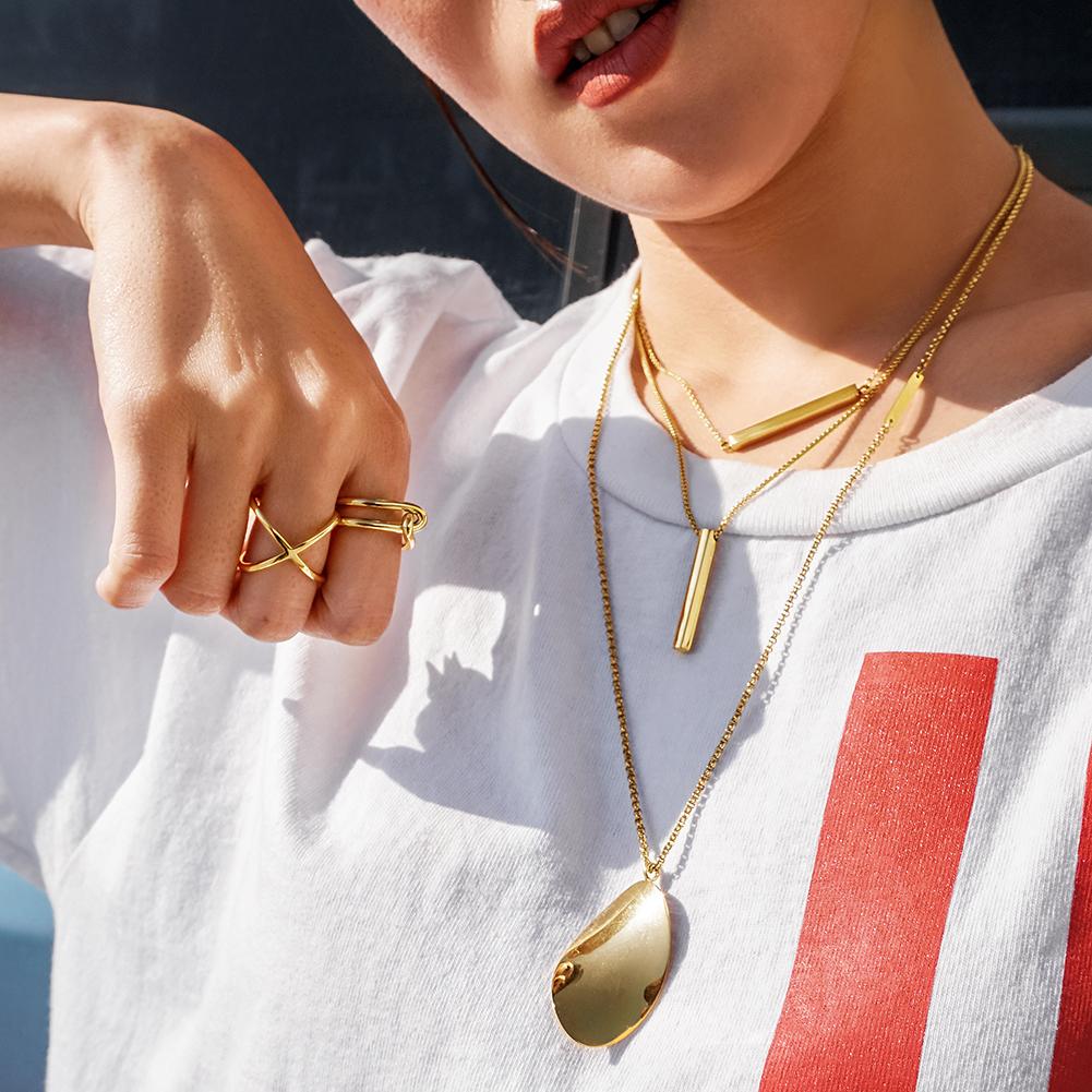14K Gold Minimalist Interlocking Ring