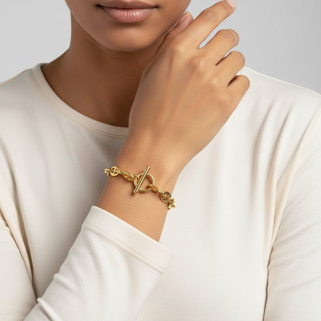 Luna Toggle Chain Bracelet