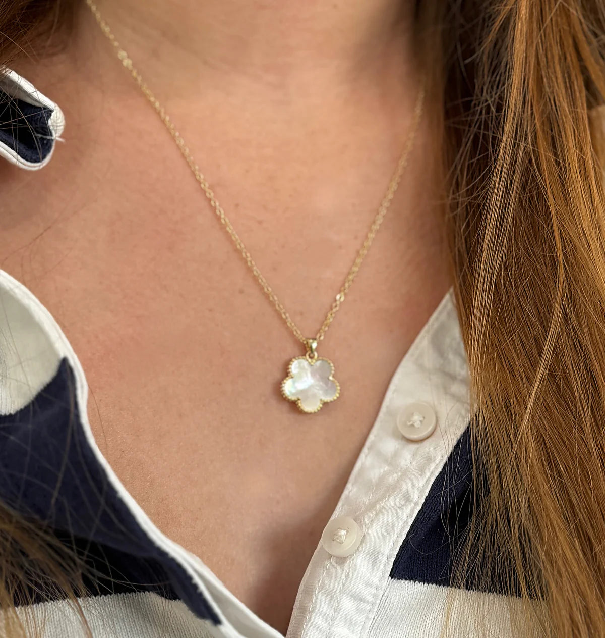 Vanessa Medium Onyx Clover Pendant Necklace